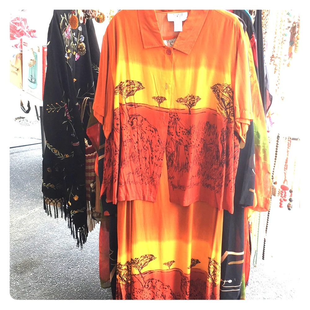 Dress with short sleeve top safari design